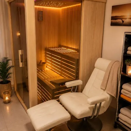 Luxury Saya Lägenhet *