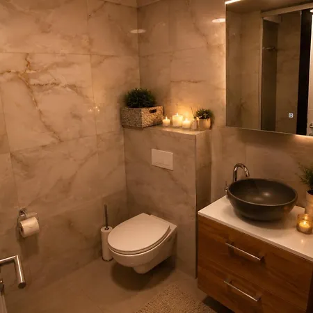 Luxury Saya Lägenhet
